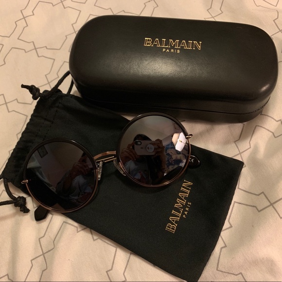 Balmain Accessories - Balmain Black Round Sunnies